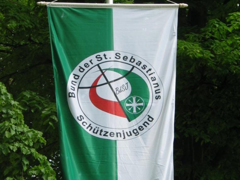 gehisstes bdsj-banner